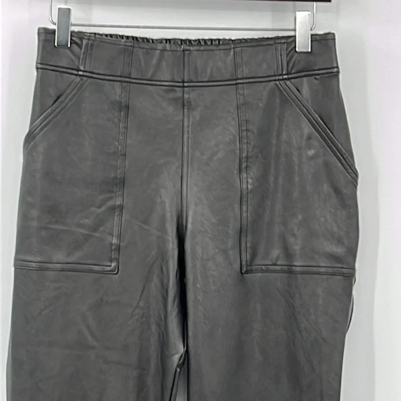 Spanx Leather-Like Jogger Pants in Black - Size Medium - Picture 5 of 10